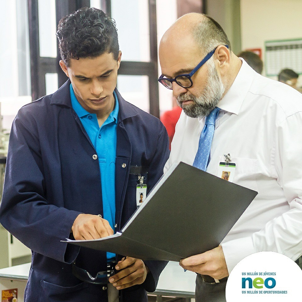 ¿Cómo hacer que los jóvenes de la región alcancen mejores empleos?