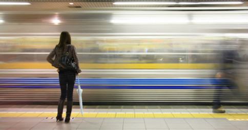 Mujeres y movilidad: una parada pendiente