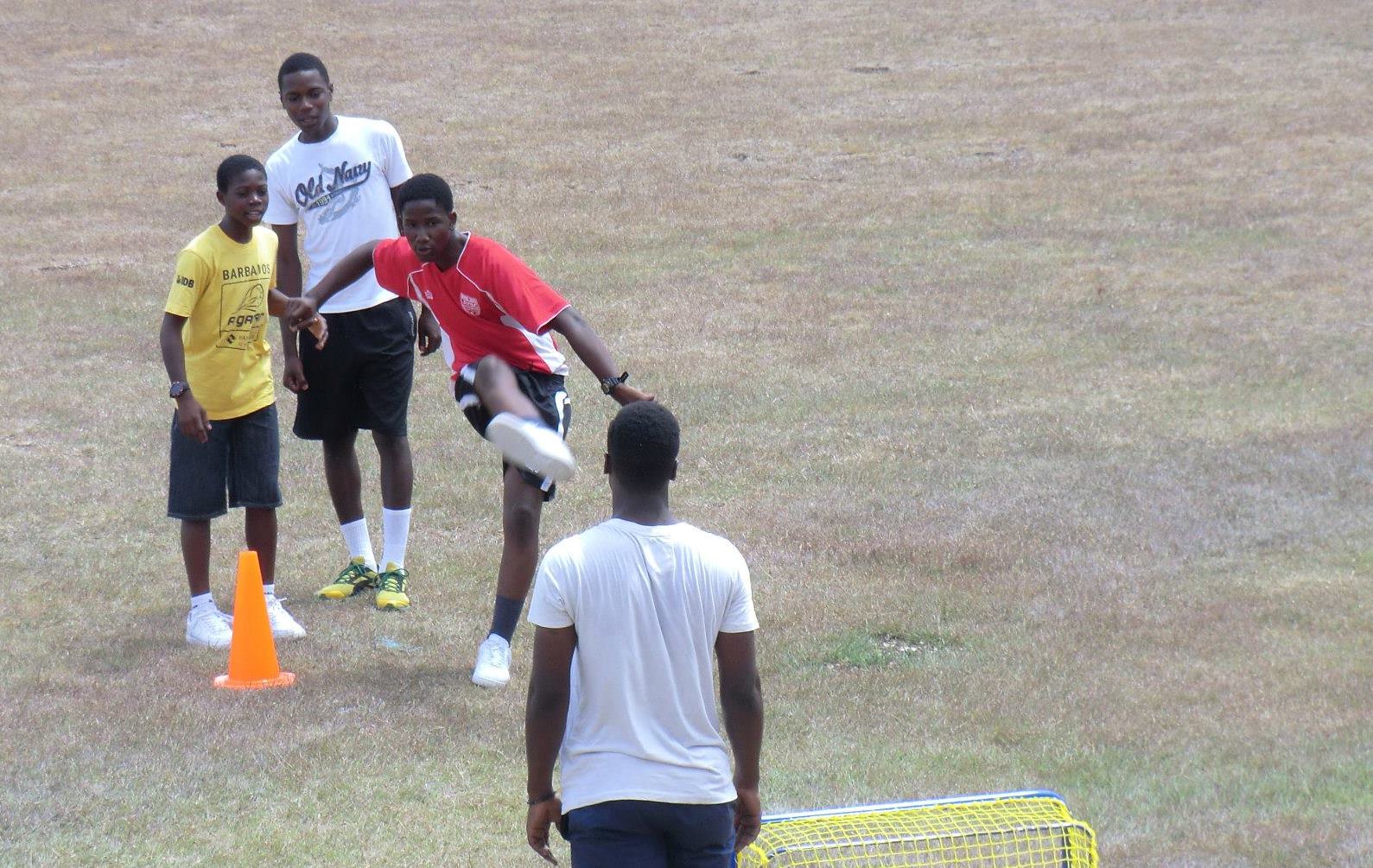 A Ganar: fútbol, aptitudes para la vida y un empleo