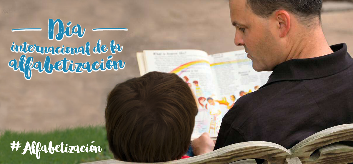 Día de la alfabetización – Lo que pasa cuando mamá y papá sí saben leer