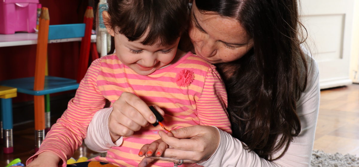 Mes de la madre: el apego infantil como una inversión a futuro