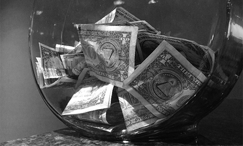 ¿Es hora de acabar con las propinas en Estados Unidos?