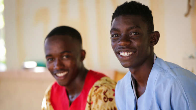 Cerrando brechas raciales en los mercados laborales de América Latina