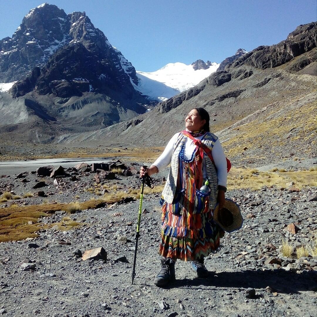 Lidia Huayllas: la historia de la cholita que se convirtió en escaladora