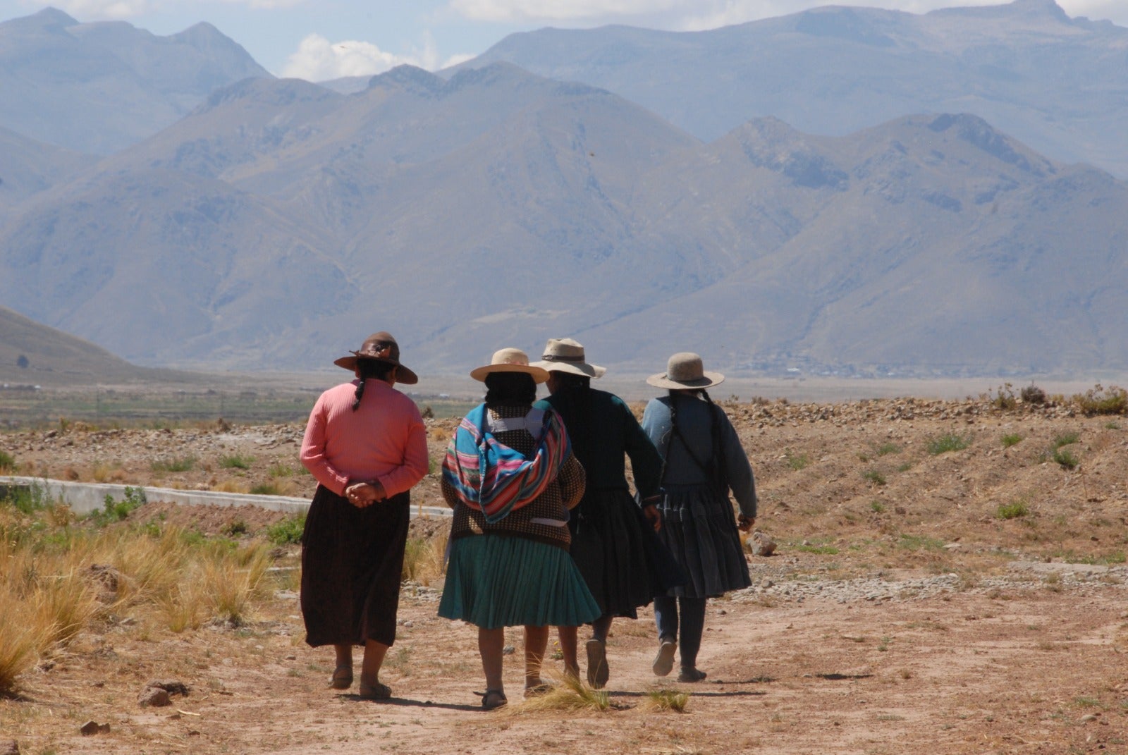 Mujeres rurales en Bolivia: ¿Cómo promovemos su autonomía económica?