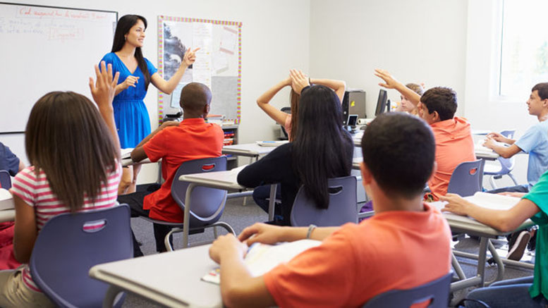 ¿Cómo ayudar a los jóvenes a lograr sus sueños educativos y laborales?